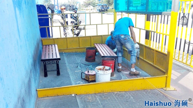 貨比三家,雷沃重工選擇海碩環保休閑椅