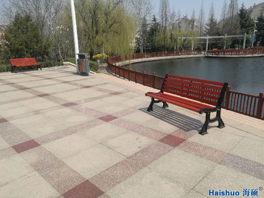 胡靠.jpg 胡靠.jpg